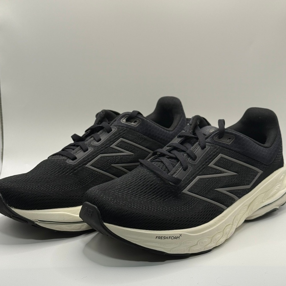 New Balance Fresh Foam X 860 v14 Black Silver Shoes W860A14 Wide 2E Size 9